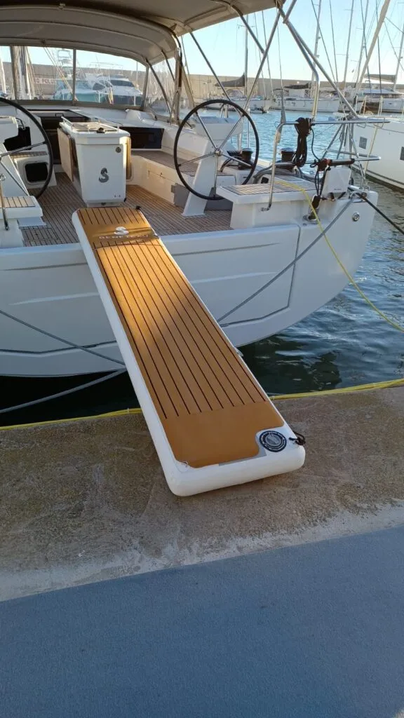 Pasarela de acceso hinchble para barcos 300